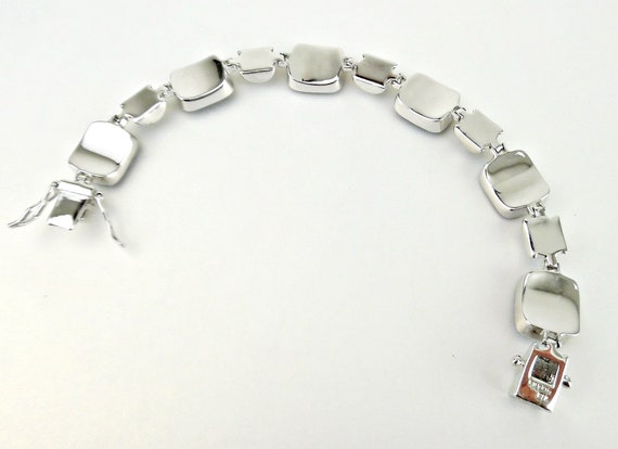 Lia Sophia Signed Bracelet, shiny silver tone cha… - image 4