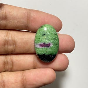 Natural Ruby Zoisite Cabochon, Loose Gemstone for gifts and jewellery making (28x18x6 MM), (32.00 Cts)