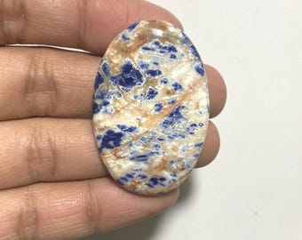 Zeldzame sodalietcabochon, ovale edelsteen, handgepolijst (43 x 29 x 5 mm)