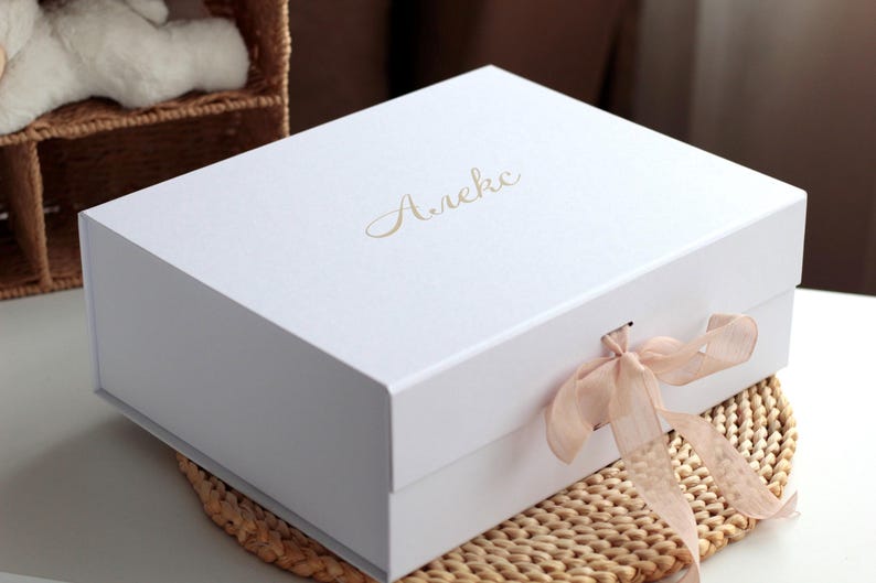 Coffret cadeau de naissance personnalisé, lapin tricoté à la main ...