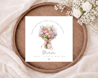 Biglietto di auguri floreale personalizzato per la festa della mamma / Biglietto di auguri per la festa della mamma con bouquet di fiori elegante e personalizzato / Biglietto per la migliore mamma / Biglietto per la festa della mamma con nomi