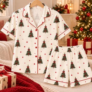 Christmas Tree Pajama Shorts Set, Sweet Vintage Holiday Button Up Sleepwear, Cream Xmas Matching PJs for Women