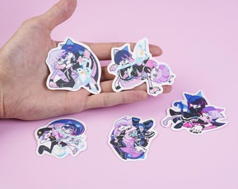 Set de pegatinas impermeables de Panty and Stocking: Adhesivos con escenas de acción dinámicas para portátiles, botellas de agua y fans del anime.