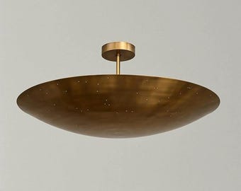 Plafonnier à 6 ampoules style Mid-Century Plafonnier fait main, Laiton perforé, finition laiton brut