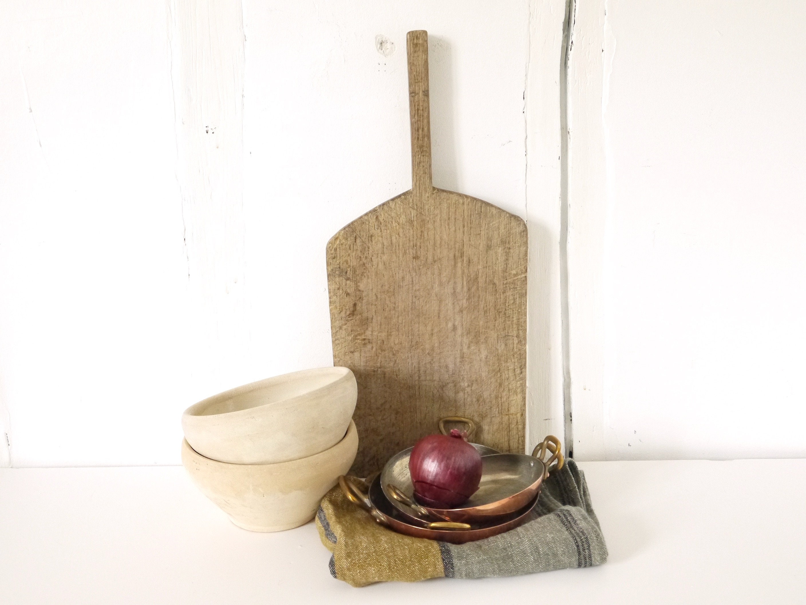 Français Planche de Coupe Primitive en Bois Vintage