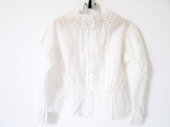 French Vintage white girls blouse shirred pheasan… - image 3