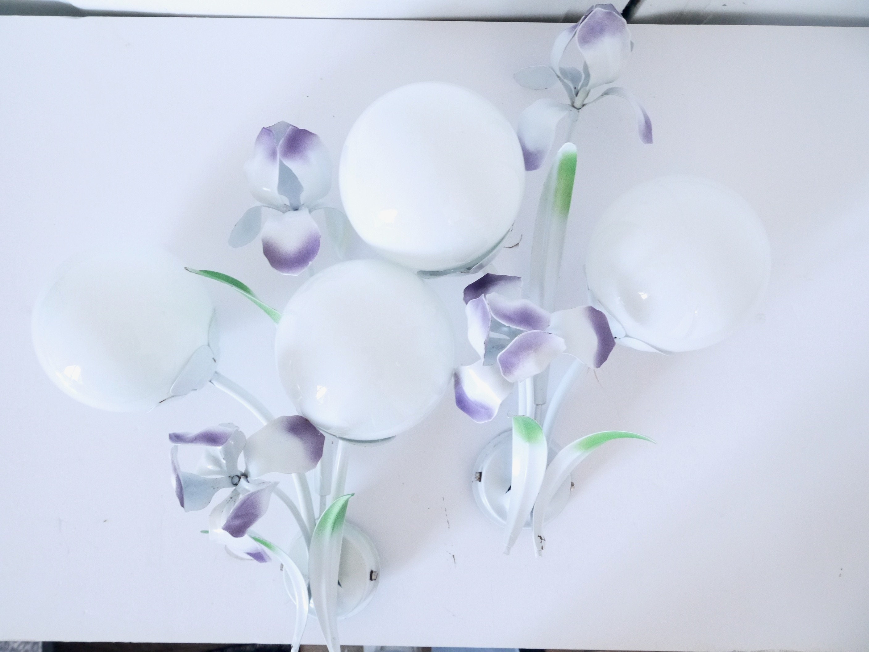 Français Vintage Tole Floral Appliques Murales-Iris Fleurs Shabby Chic Cottage Whimsy Métal