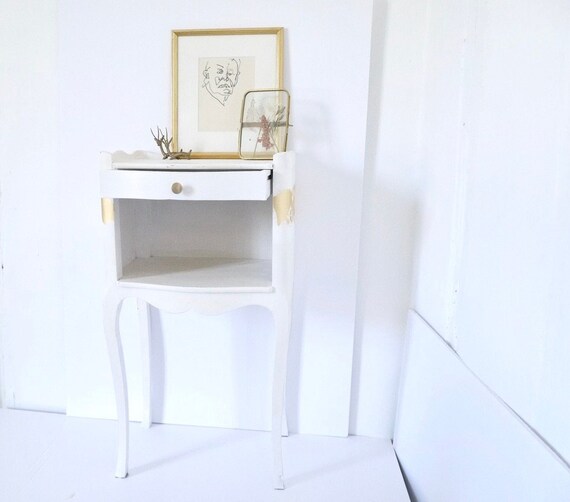 French Cottage Style White Nightstand Shabby-chic Vintage - Etsy