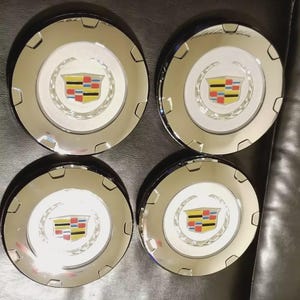Juego de 4 tapacubos de repuesto para llantas Cadillac Escalade de 22 pulgadas, color Crest cromado, años 2007 a 2015, 9597355