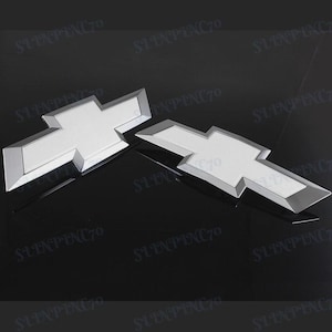 Juego de 2 emblemas de corbatín blancos delanteros y traseros para Chevy Silverado 1500 2500 (2014, 2015 y 2016). Repuestos para parrilla y portón trasero.