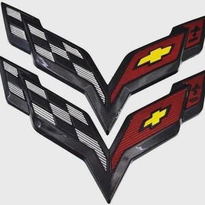 2 emblemas delanteros y traseros para Corvette C7 (2014-2018), estilo insignia de banderas cruzadas, repuesto exterior