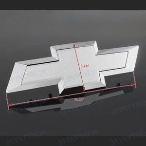 Emblema de corbatín blanco para parrilla delantera de Chevy Silverado 1500 2014-2015 / Insignia de repuesto de GM / Logotipo de parrilla de camioneta Chevy con contorno cromado