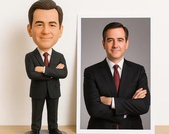 Custom Bobblehead For BossCustom Boss Bobblehead – Personalized Office Gift for Manager, CEO, or Team Leader