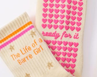Calcetines antideslizantes con estrellas brillantes de The Life of a BARRE Girl. Tallas: EE. UU. 5-10 / UE 35-41.