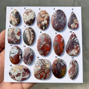 Cabujones de ágata de encaje loco, precio al por mayor por peso, con diferentes formas y tamaños para la fabricación de joyas, piedras preciosas sueltas pulidas a mano.