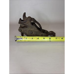 Vintage Pulley Come Along Hoist Ratchet image 2