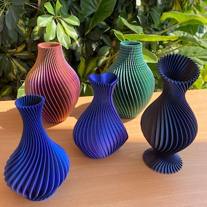 Modern decorative vases – Colorful 3D printed vases for interior decoration