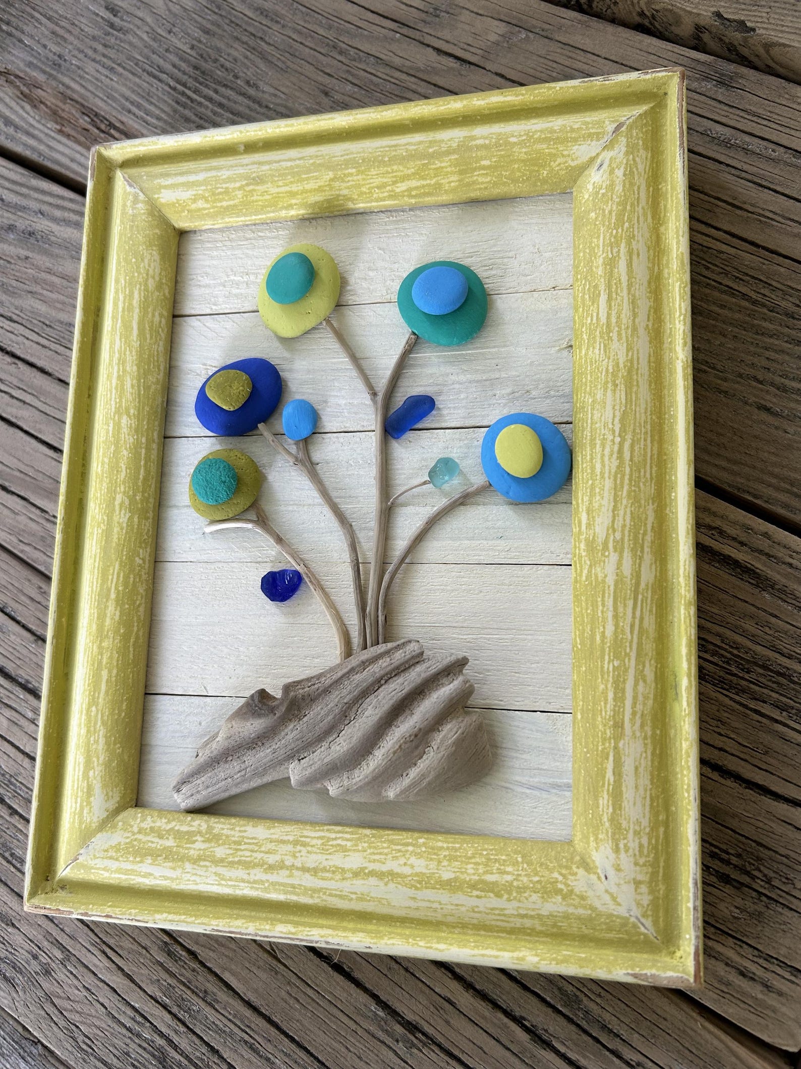 Spring Flowers // Pebble Art // Beach Decor // Rock Art // Stone Art - Etsy