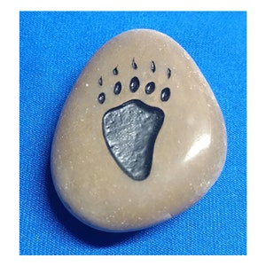 Talistone Bear Paw Print