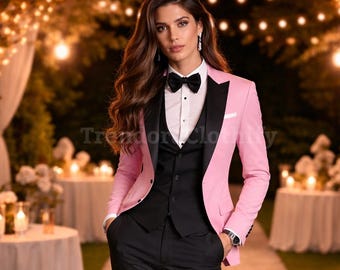 Traje de mujer negro con chaqueta rosa, conjunto de 3 piezas: atuendo elegante para damas de honor en una boda.