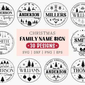 Può includere: Una collezione di insegne natalizie con nomi di famiglia in bianco e nero con un design circolare. Ogni insegna presenta un cognome, grafiche festive come alberi di Natale e auguri di festa. L'immagine include anche il testo "Christmas Family Name Sign - 30 Designs."