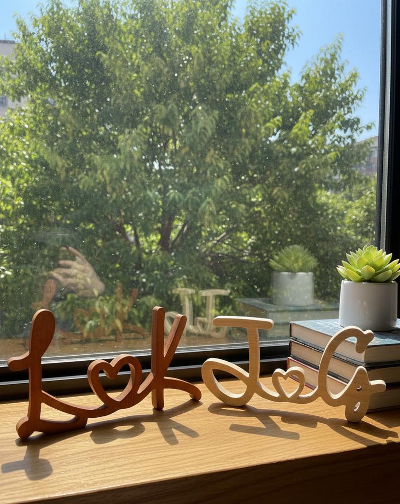 Letrero con iniciales de pareja / Letrero de madera personalizado con nombre / Regalo de San Valentín o de boda imagen 9