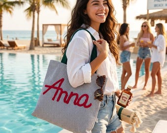 Bolso de playa de seersucker personalizado / Bolsa de piscina con monograma personalizado / Regalo de verano para viajes de chicas