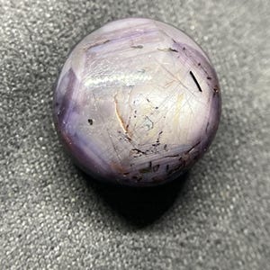 Natuurlijke paarse ster robijn cabochon | Ronde losse edelsteen | Zeldzaam asterisme robijn 20,70 karaat