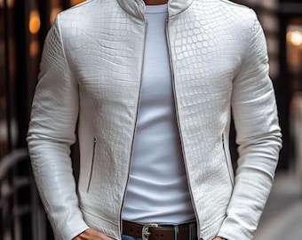 Jaqueta masculina em couro legítimo com estampa de crocodilo, modelo preto e branco.