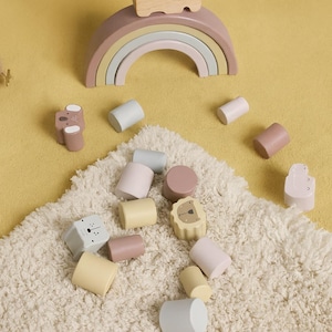 Wooden Animal Rainbow Stacking & Balancing Toy Set – Montessori Educational Blocks for Toddlers