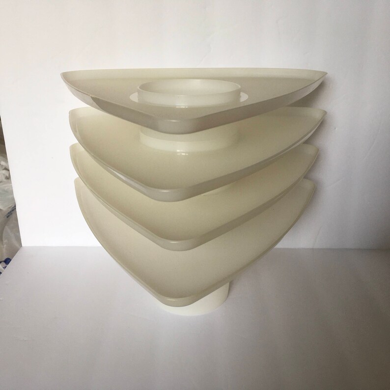 4 Vintage Tupperware 734 Sheer Triangle Snack Trays with Cup Holder RARE
