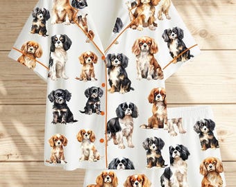 Pijama de manga larga para mujer con estampado de Cavalier King Charles Spaniel, conjunto de satén, regalo ideal para amantes de los perros, pijama cómodo y adorable.