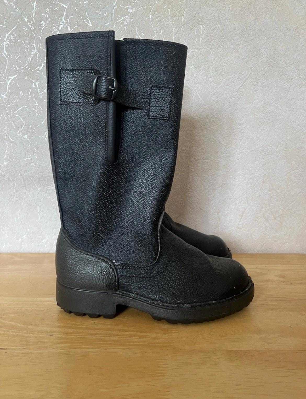Kirza boots - Etsy 日本