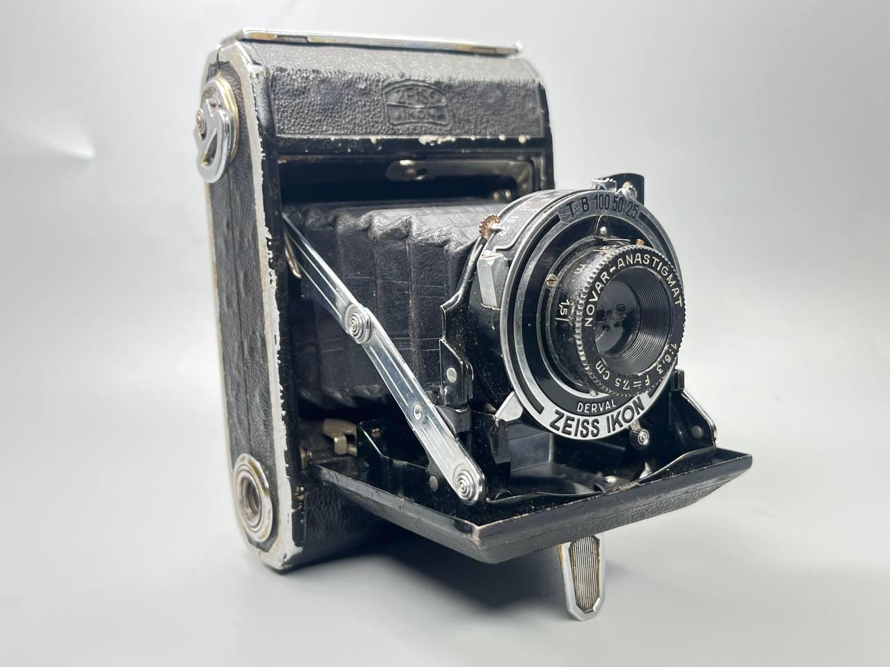 Enorme Lot De Publicité Vintage Appareils Photos Anciens Leica Pentax Ikon Zeiss