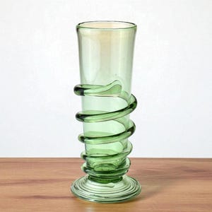 Hand-Blown Czech Renaissance Forest Glass Goblet – 0.25L Medieval Green Glass Cup with Spiral – Bohemian Historic Drinkware