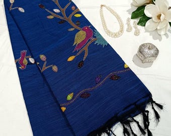 Sari de algodón khadi con apliques de puntada Kantha / Sari de telar manual de Bengala con motivo de pájaro bordado a mano