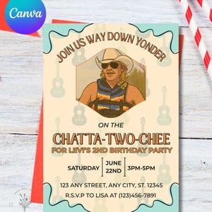 Puede incluir: Una invitación de fiesta de cumpleaños de estilo vintage con una ilustración de dibujos animados de un hombre con sombrero de vaquero y gafas de sol. La invitación dice "Join us way down yonder" e incluye detalles de la fiesta: "Chatta-Two-Chee".