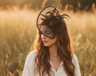 Black Fascinator Hat – Elegant Mesh Feather Headpiece, Wedding Guest / Tea Party / Church Hat, Boho Chic Headwear for Women