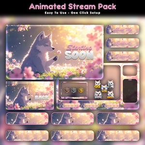 Puede incluir: Un paquete de transmisión animado con un lobo en un entorno floral. El paquete incluye varias superposiciones animadas y botones con texto como "Starting Soon", "Be Right Back" y enlaces a redes sociales. La combinación de colores es rosa suave y dorado.