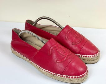 CHANEL Espadrilles Leer Rood CC Flats Maat 38