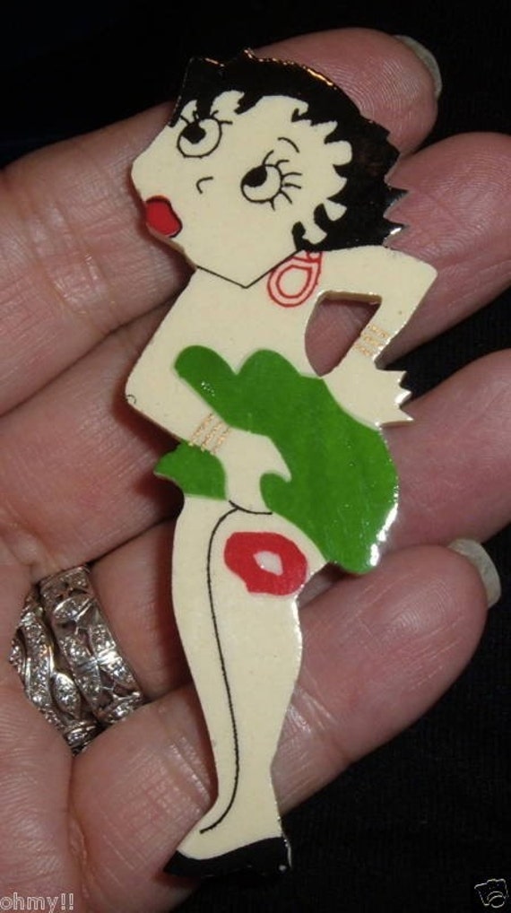 vintage betty boop character painted lucite pin