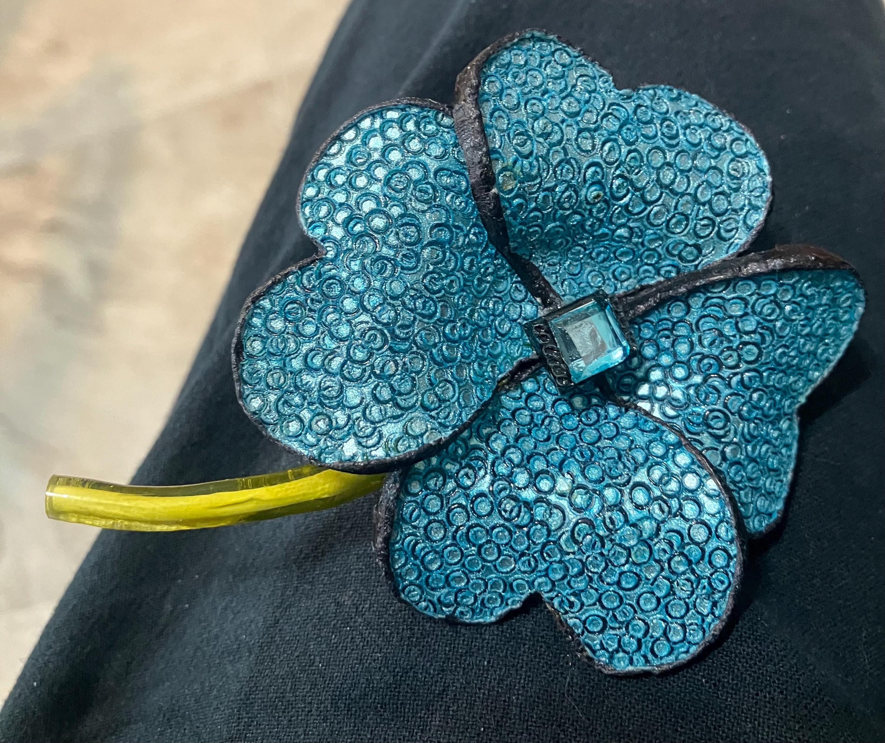 Cilea Brooch - Etsy