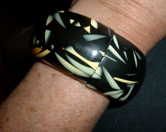 bakelite hinged clamper bracelet vintage tested rare colors HUGE SALE