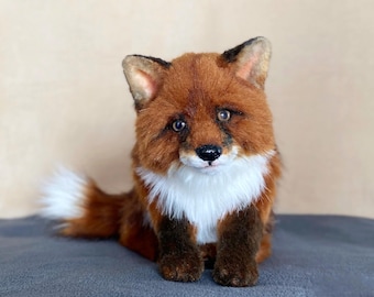 Realistic Posable Faux Fur Fox Toy: Art Doll with Articulated Skeleton