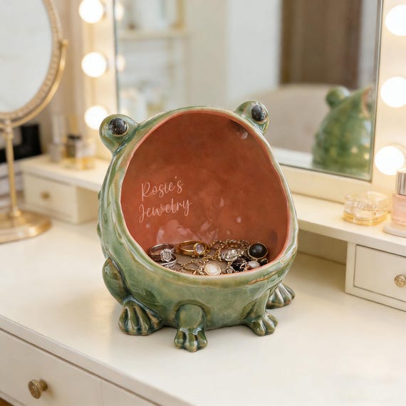 Personalized Frog Jewelry Dish, Custom Name Trinket Tray, Cute Vanity Ring Holder, Gift for Her, Girls Room Decor, Birthday Gift