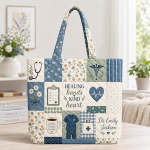 Personalized Nurse Quilted Tote Bag, Custom Name Doctor Shoulder Bag, Floral Nursing Graduation Appreciation, GIFT 2026