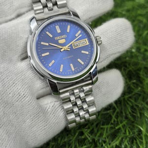 Vintage Seiko 5 Automatic Men Steel Day Date 17 Jewels Refurbished japan watch