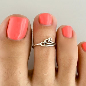 Waves • Toe Ring • Toe Rings • Midi Rings • Wave Toe Ring • Sized Toe Ring • Sterling Toe Ring • Toe Ring • Midi Ring • Knuckle Ring • TR18