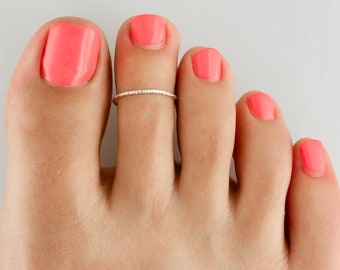 Glitter • Toe Ring • Toe Rings • Midi Rings • Skinny Toe Rings • Minimalist Toe Ring • Toe Ring • Midi Ring • Stackable Toe Ring • TR31