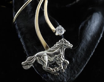 Horse Ear Cuff • Two-Toned: Silver & Gold • Decoate Without Piercing • EW121